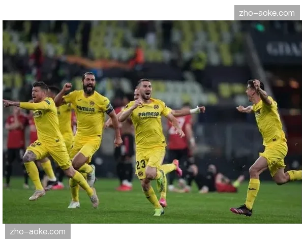 观察西甲中游球队：赫罗纳与比利亚雷亚尔主帅的临场调整能力对比